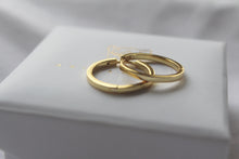 Load image into Gallery viewer, BROOKLYN 2cm hoop earrings