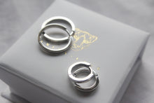 Load image into Gallery viewer, BROOKLYN 1cm huggie hoop earrings