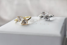 Load image into Gallery viewer, AURORA cubic zirconia teardrop ring Silver