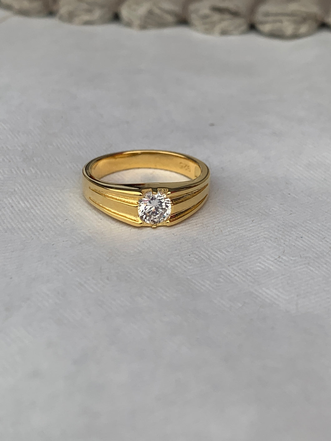 FLORENCE cubic zirconia gold ring